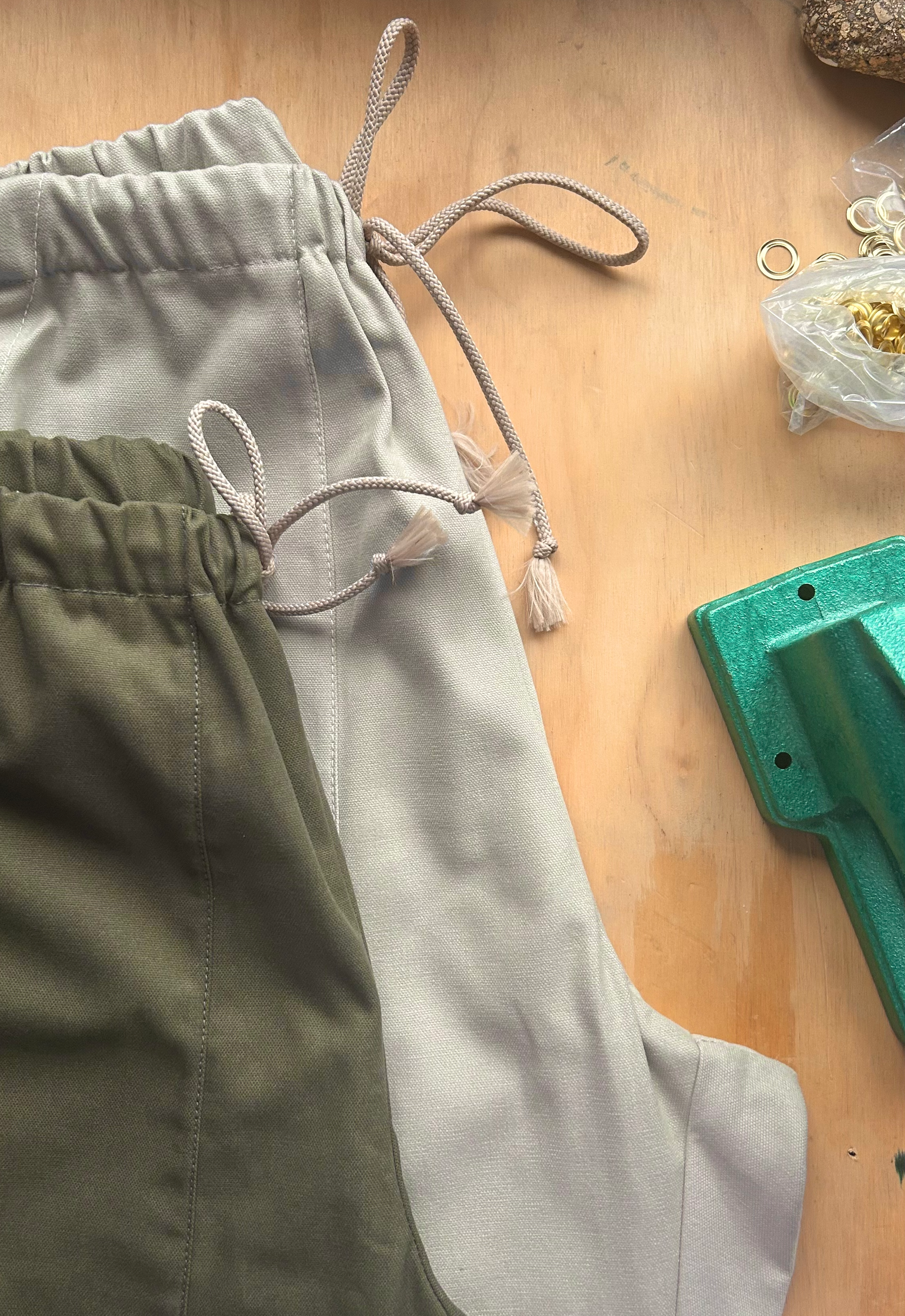 Hopsack Shapers Olive image 4