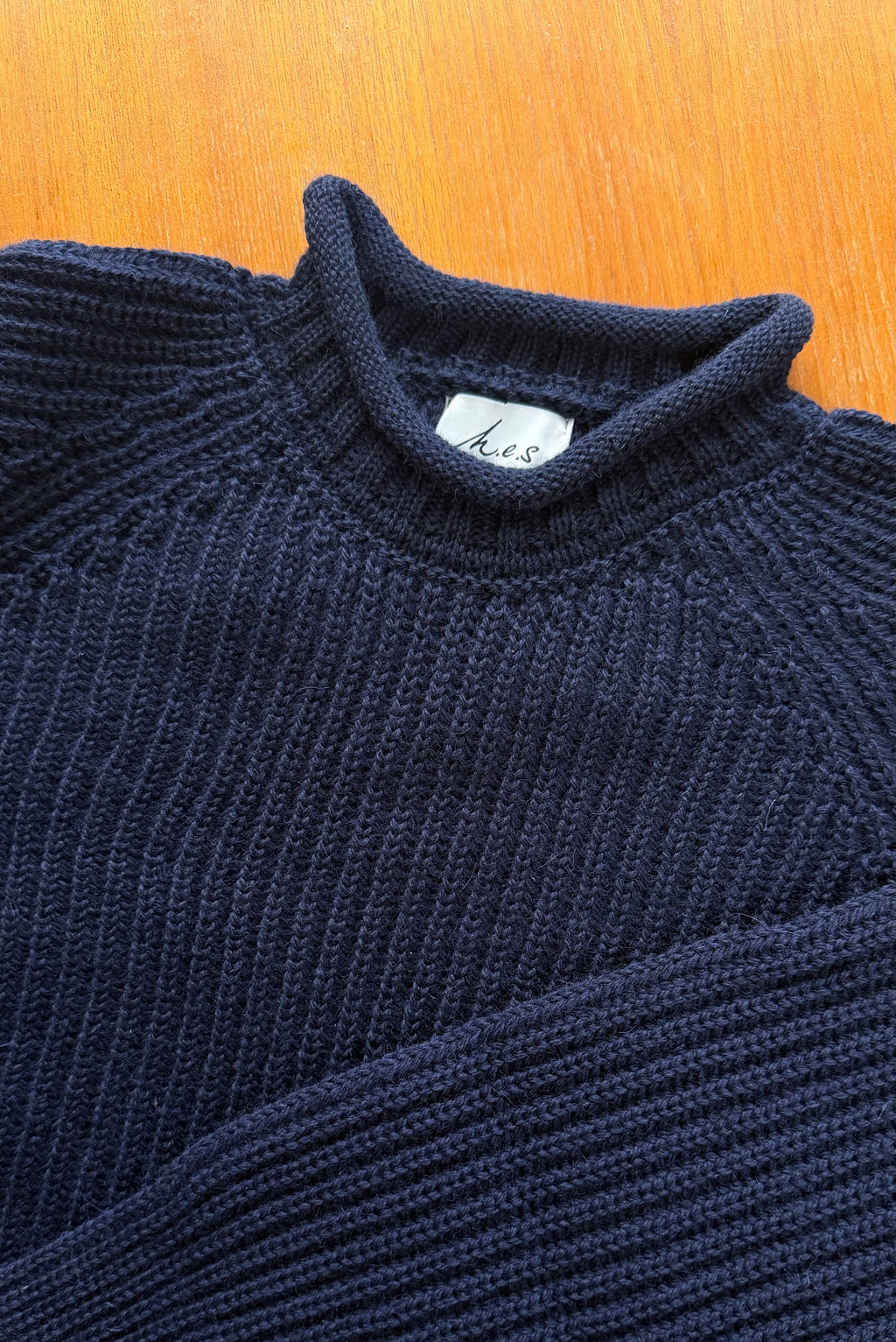 Raw Roll Sweater Navy Pre-order